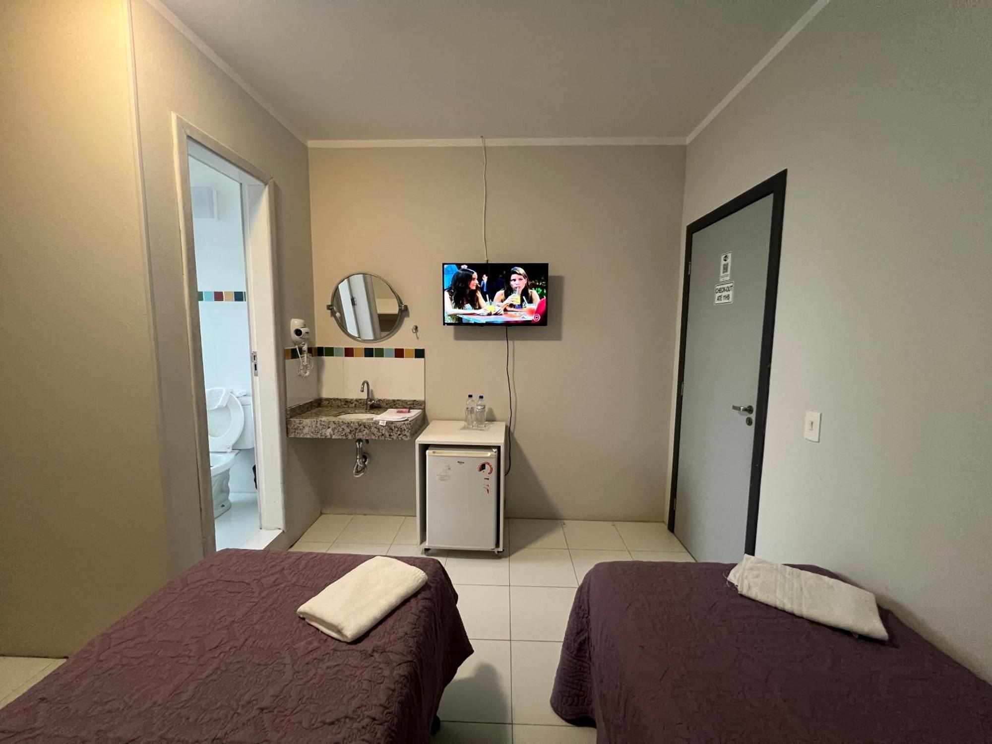 Pousada Das Dunas Via Praia Apart Hotel ฟลอเรียนอโปลิส ภายนอก รูปภาพ